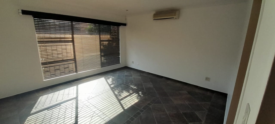 To Let  Bedroom Property for Rent in Wilkoppies North West